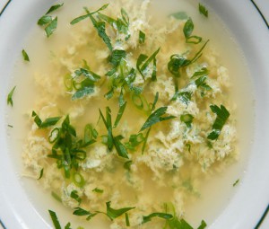 Яичный суп Stracciatella