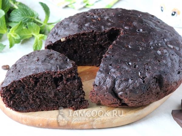 Шоколадный пирог с кабачком в мультиварке